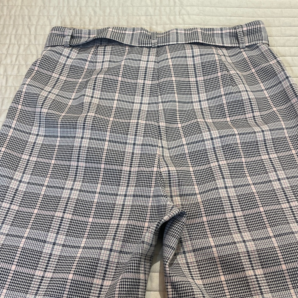Lulu's WOMENS SIZE L Classic Gray and pink Checkered Pants - Picture 8 of 9